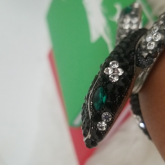 Double Headed Snake Multicolor Rhinestone Bracelet - Picture 5 of 7